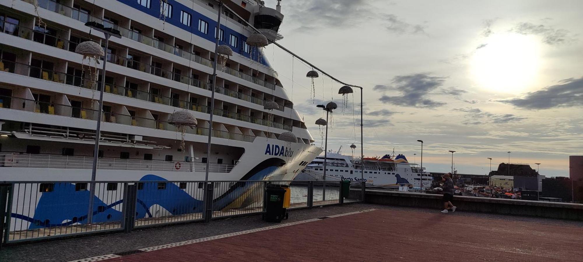 Marina Kings View Apartment Funchal  Exterior foto